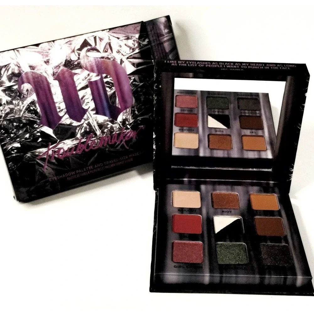 Urban Decay‎ Troublemaker Eyeshadow Palette New Discontinued